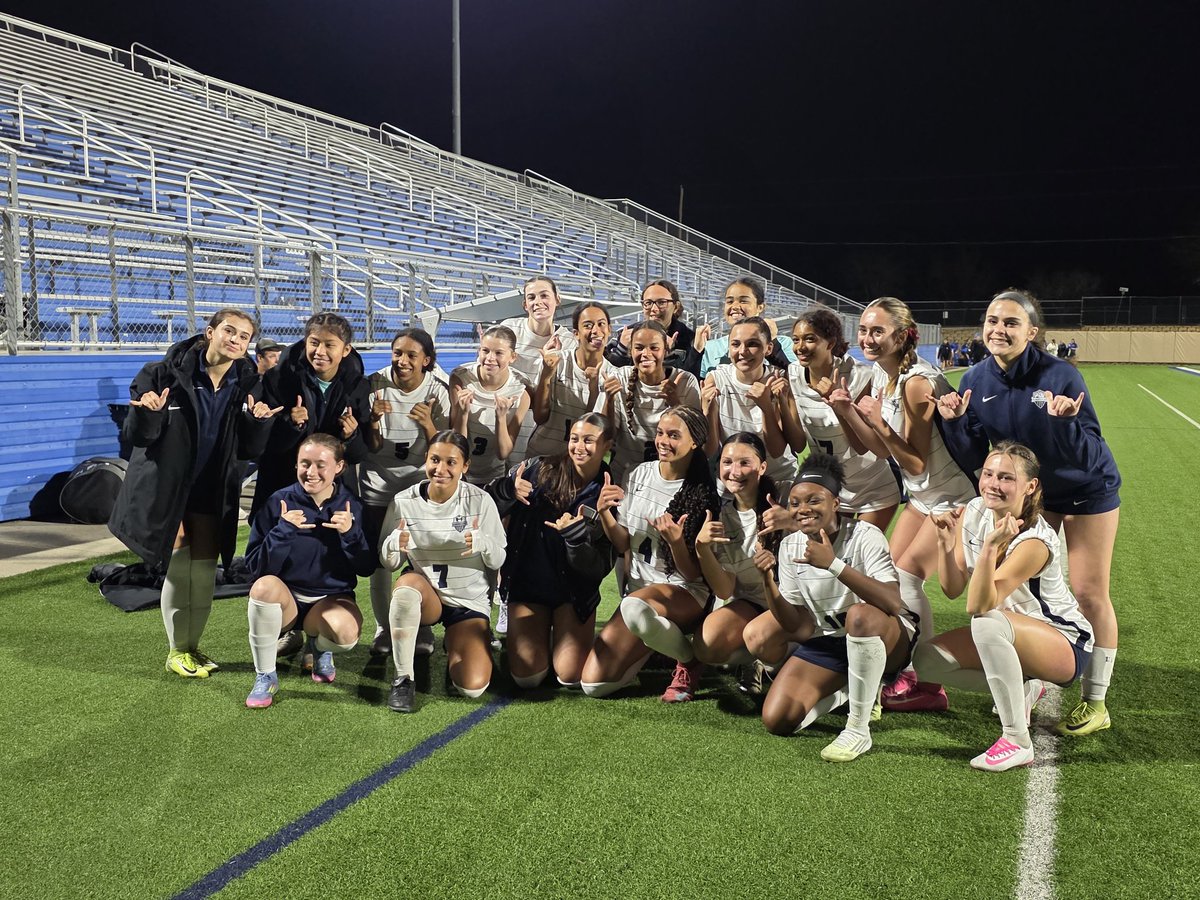 HHSHawkSoccer's tweet photo. What a game! Our lady Hawks takedown the lady Eagles in thriller with a score of 2-1. Way to fight Hawks!
#teambeforeme https://t.co/l8q6xn8aTw