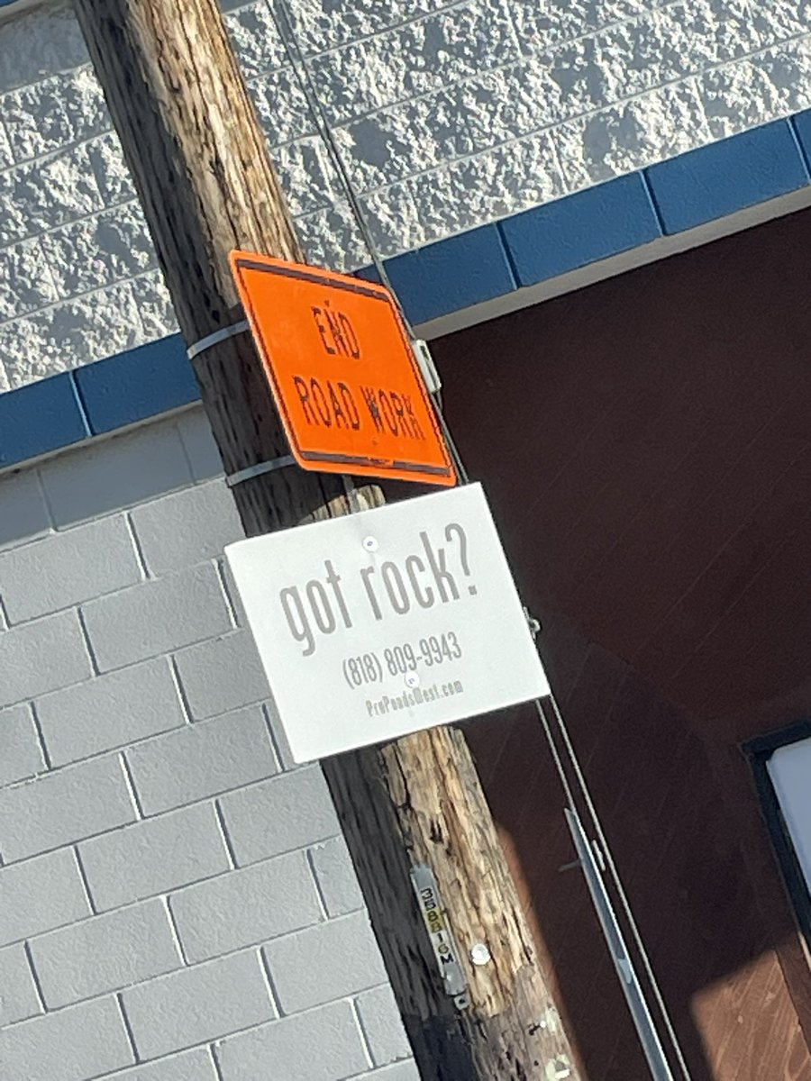Om_rLo's tweet photo. well? #THEROCK #noho https://t.co/zzkxkKhFGp