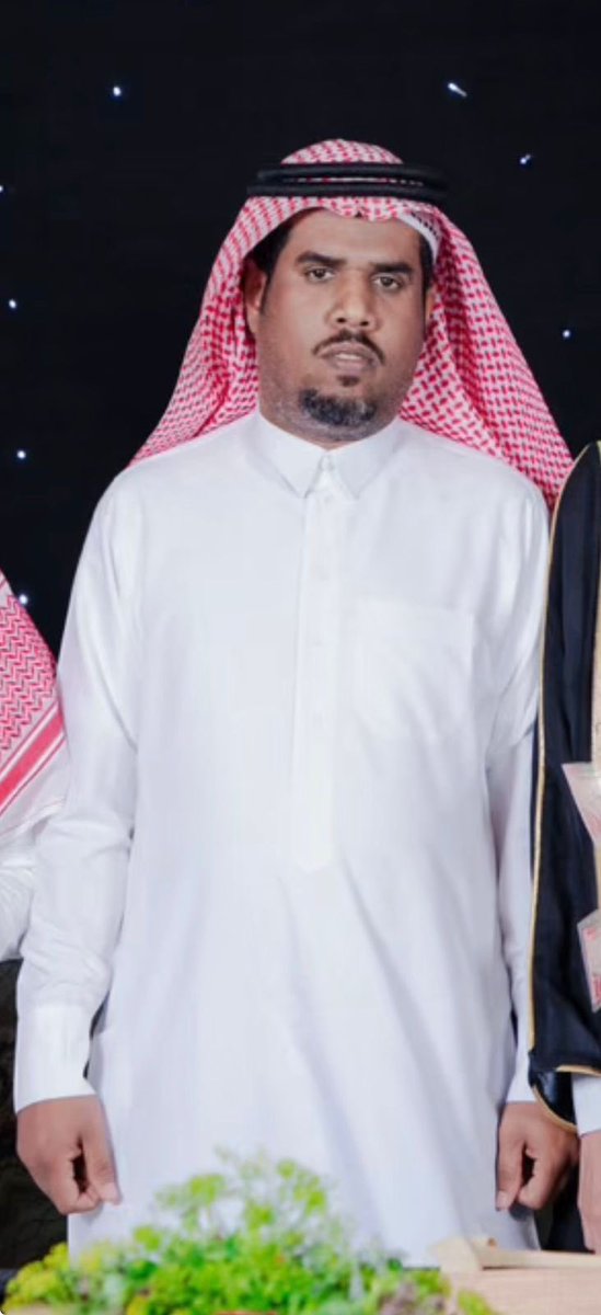 mkn_ho's tweet photo. اجرى الأخ علي محمد حمد بن هادي الشاعري عملية جراحية بمستشفى قوى الأمن بجدة وتكللت ولله الحمد بالنجاح الف سلامة عليه 

وقدامه العافية 🌹 https://t.co/c3xpC03EuC