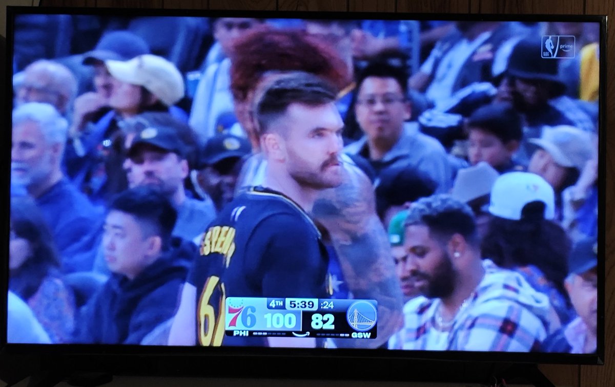 anna_mtz09's tweet photo. @marycarmenlara_ @CharliePeligroC Apenas paso a dejar mi saludo esta noche de #NBAenPrime y #Primejamada, pero con el gusto de ver todo el juego este martes. ¡Saludos! https://t.co/gLjOZOEvVf