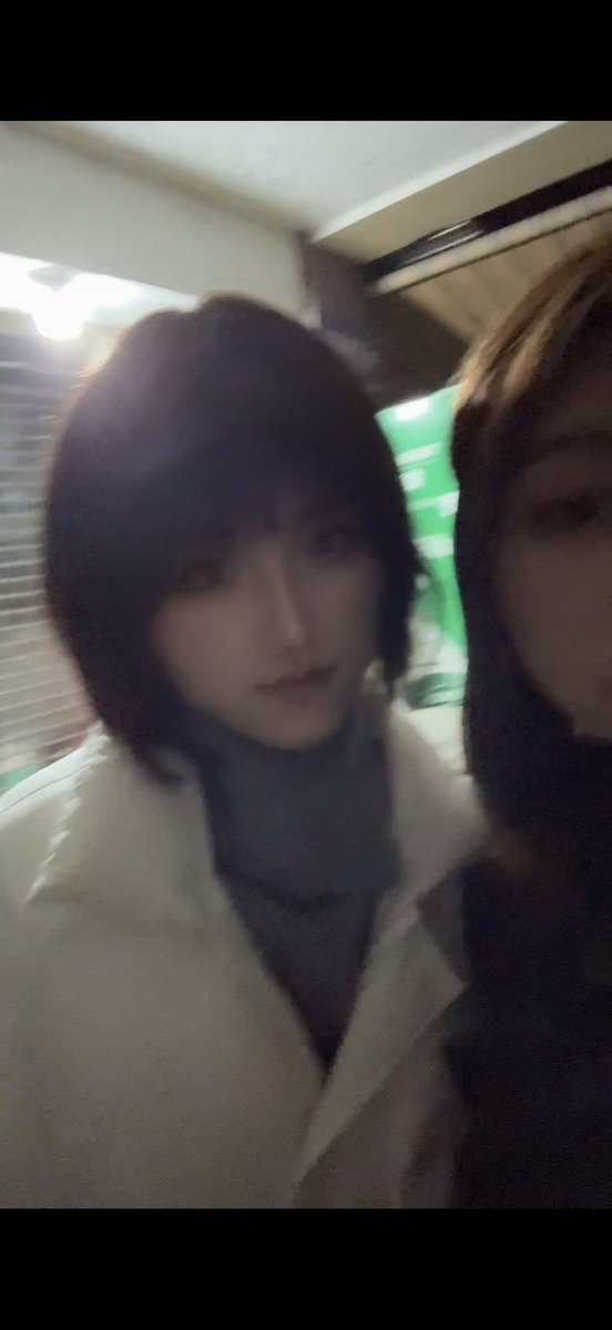 小栖 tweet media