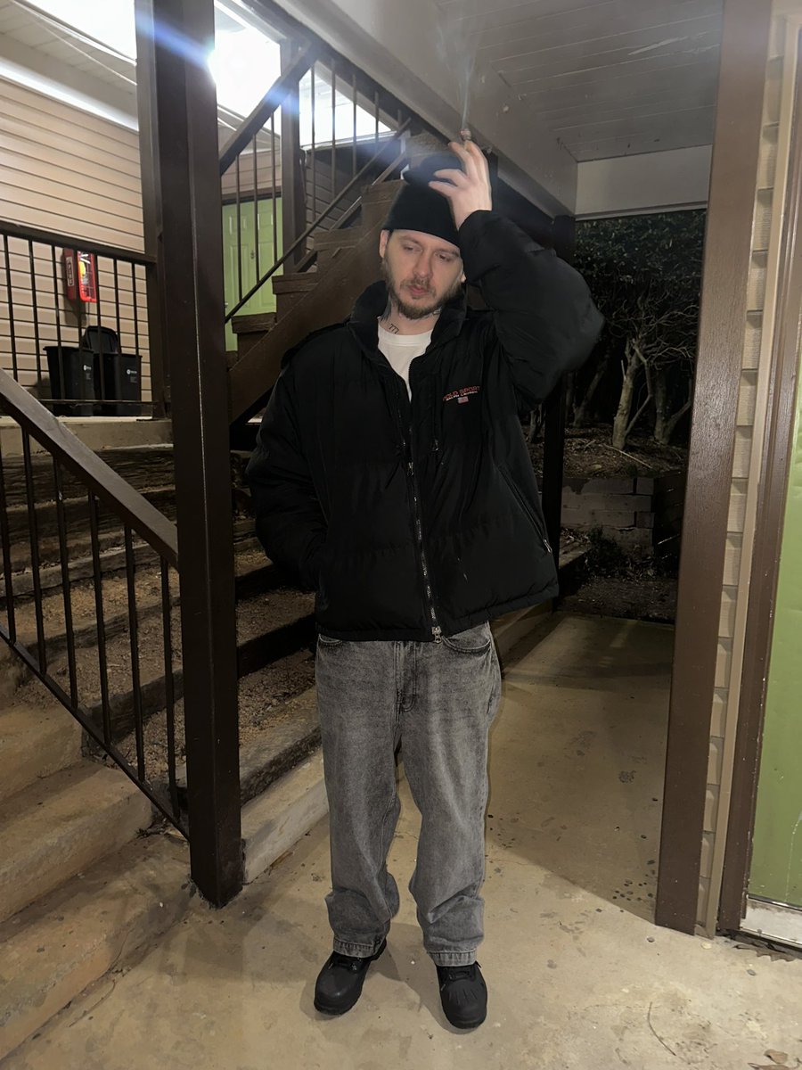 underground champs tweet media