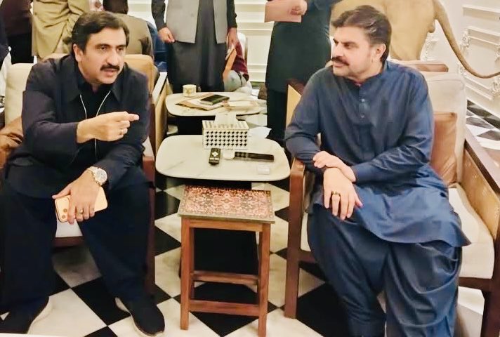 MirBabarLoond's tweet photo. Held meetings with respected @SyedNasirHShah &amp; Syed waqar mehdi in matters of party &amp; public interest,found them helpful&amp;welcoming https://t.co/E7sCUDVWPK