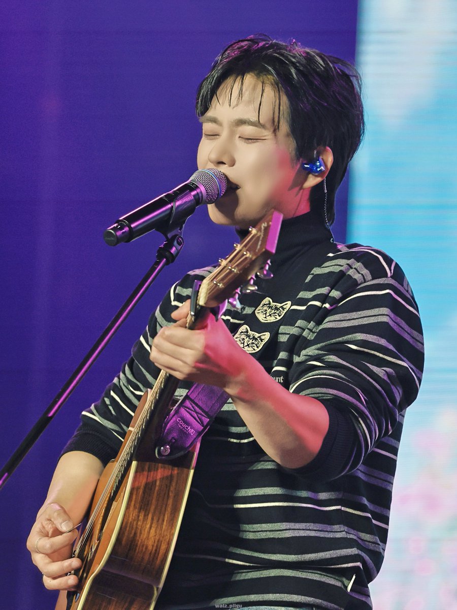 260131 상엽이 웃을 때의 눈가주름이 너무 좋아 #최상엽