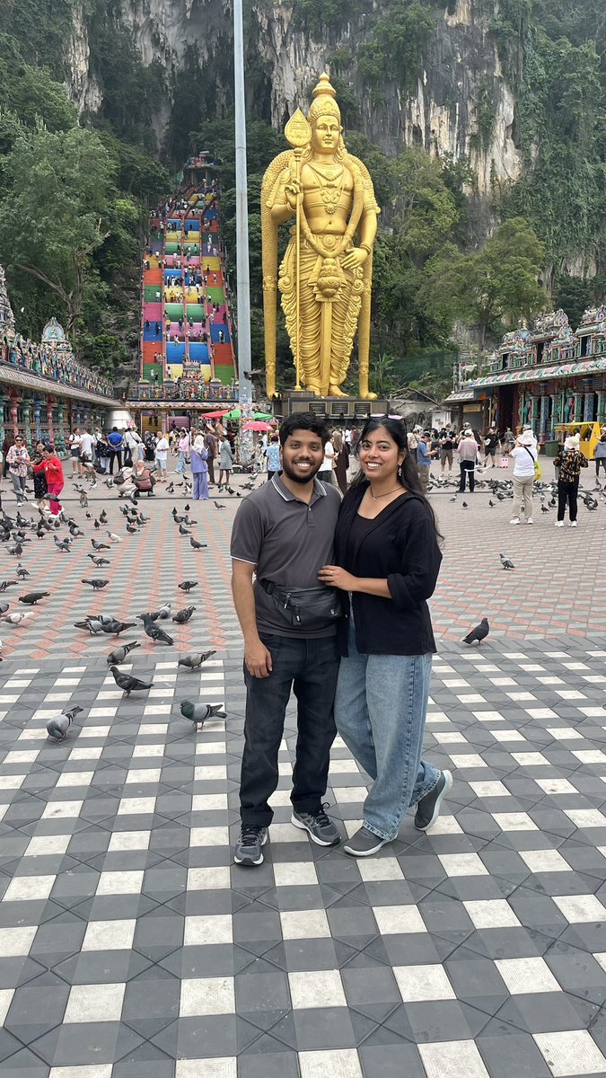 arif_decrypted's tweet photo. Batu caves, Malaysia https://t.co/yu4fjRcc8H
