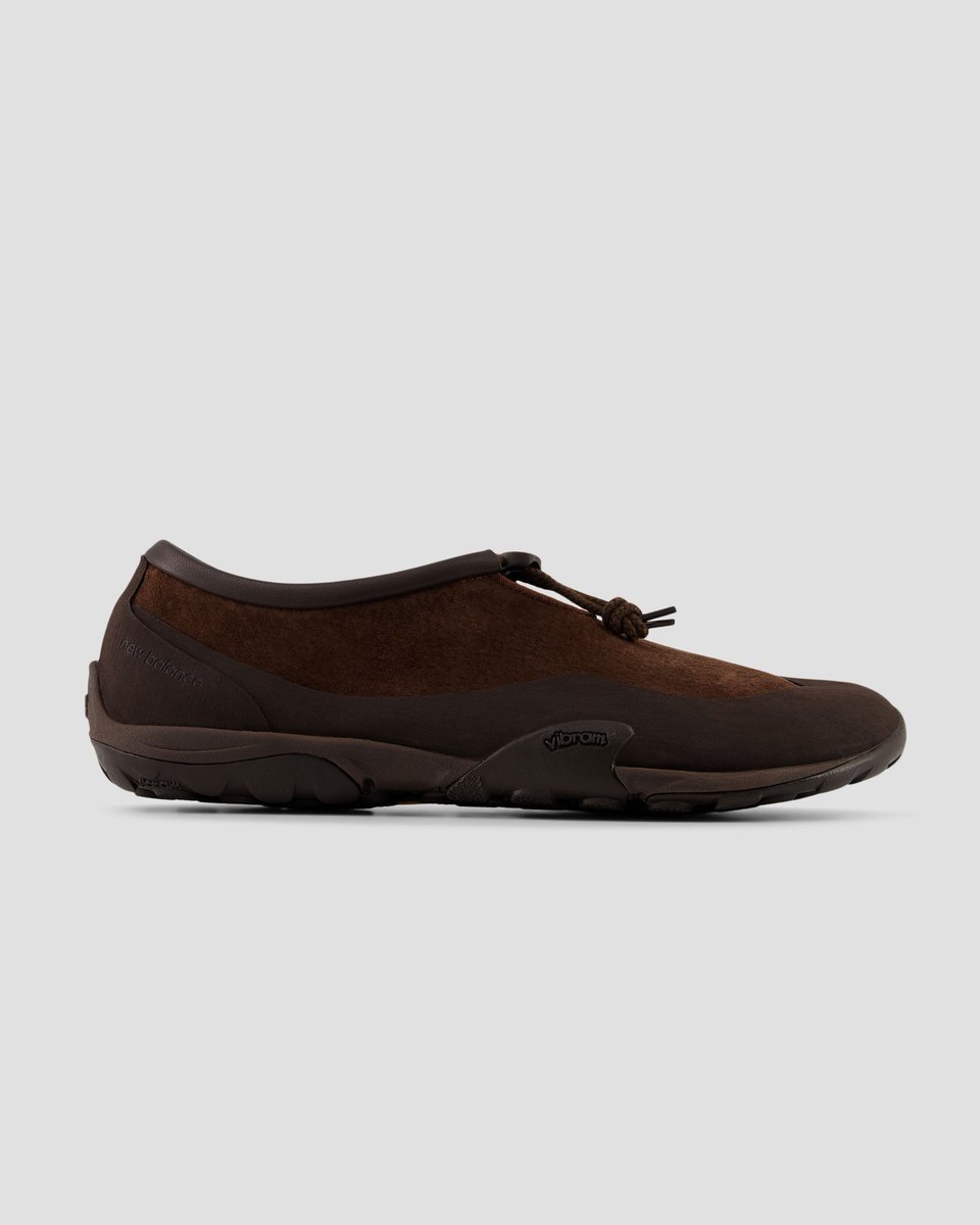 2026年 2/18 発売】 New Balance MINIMUS MT10T 7OV “Pumpernickel