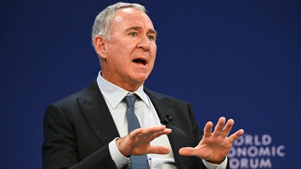 Forbes's tweet photo. Billionaire GOP Donor Ken Griffin Criticizes Trump Administration For ‘Enriching’ Family Members
https://t.co/04YcnBglX5 https://t.co/xbz9zrRJAR