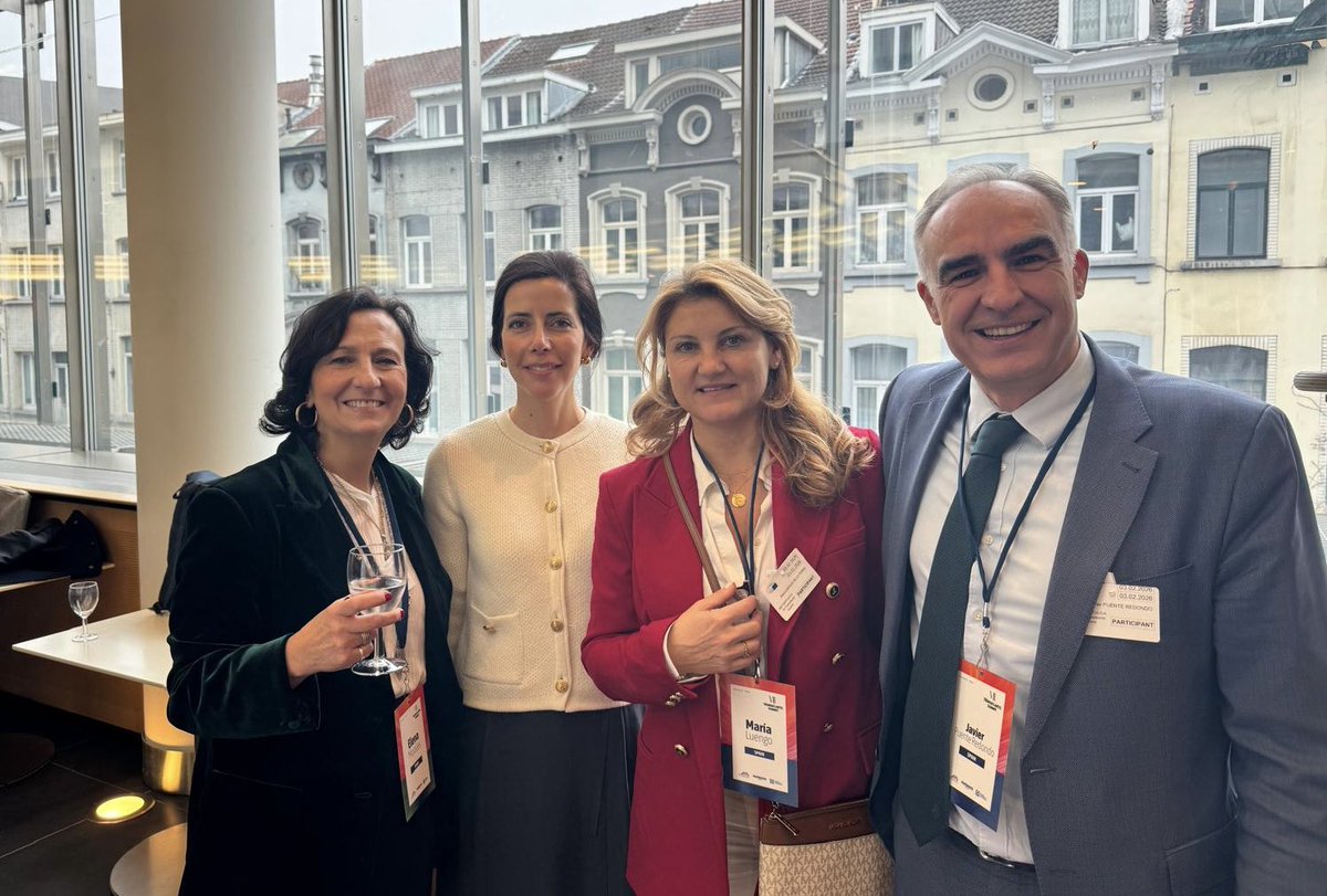 JaviPuente1976's tweet photo. VII Cumbre Transatlántica de @PNfValues en el @Europarl_EN defendiendo la libertad de expresión frente a la imposición del discurso único.
Un orgullo compartir jornada con amigos que son ejemplo de coherencia en la protección de la vida, la familia y las libertades fundamentales. https://t.co/tMznheUimK