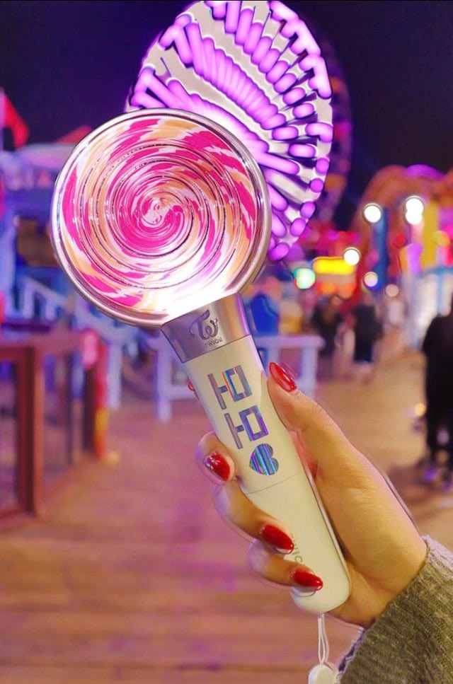 hmm? <a href="/Fortnite/">Fortnite</a>