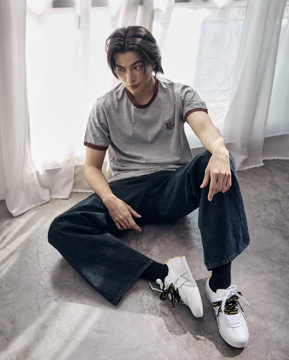 Gulfkanawutofc's tweet photo. พ่อหนุ่มโอนิหล่อมากกกก🥰

IG: GULFKANAWUT 

#MEXIC066
#OnitsukaTiger #GulfKanawut
@OnitsukaTiger https://t.co/xouZ1Nx40R