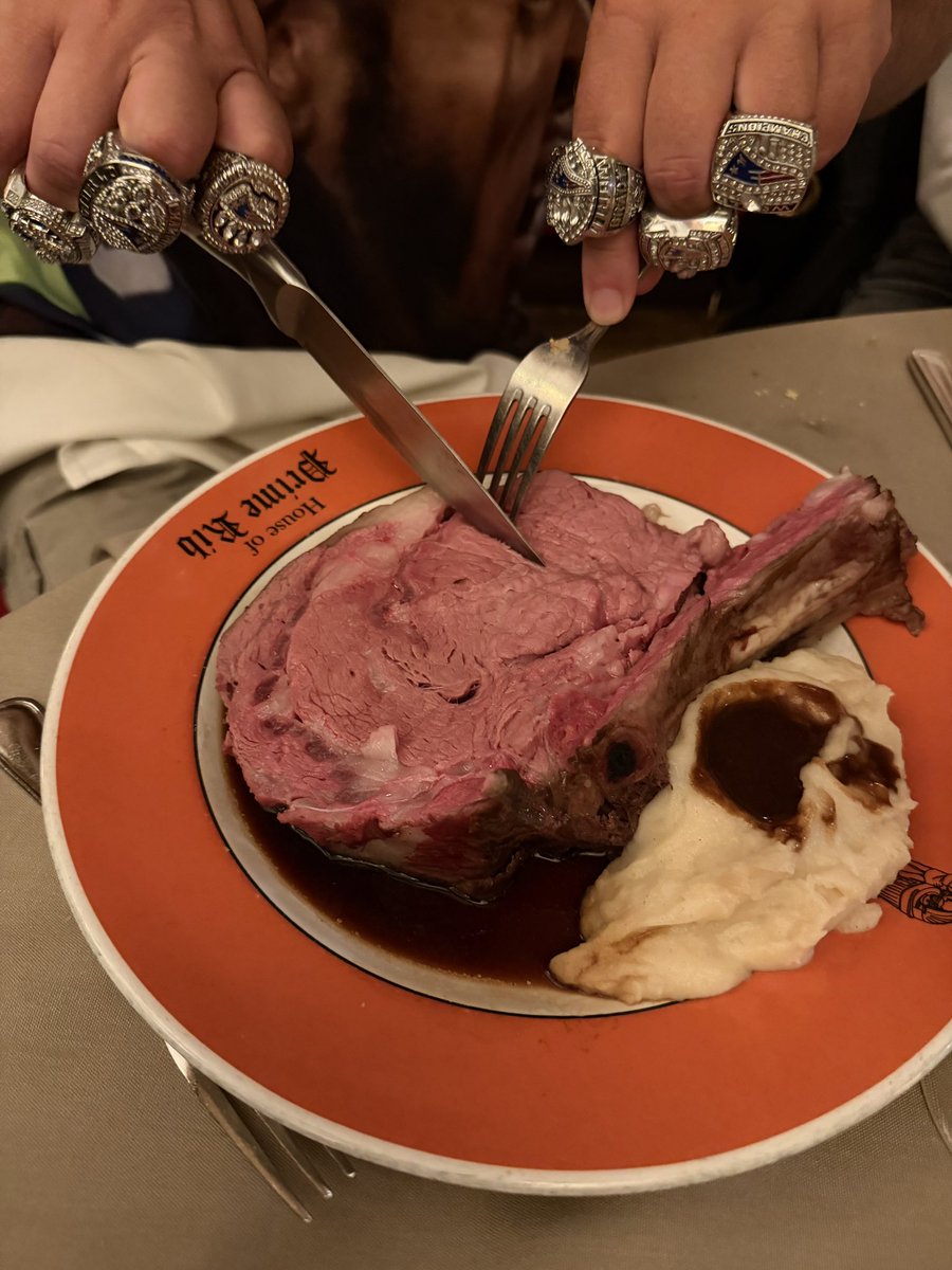 Dave Portnoy tweet media