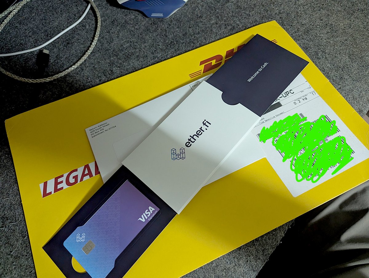 CryptoNeverDied's tweet photo. Finally I got it, Thankxxx... Feedback after I use it b4.
@EtherFi 
For who interest, you still can get physical card free in this period, follow this link.
https://t.co/CwXVZuP1s0 https://t.co/95CPsDc9Gm