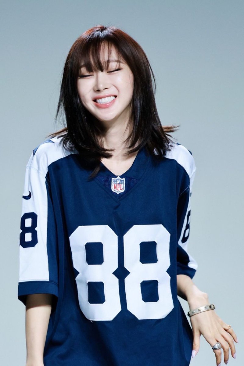 gocksoup's tweet photo. girl https://t.co/x6FhyINOCR