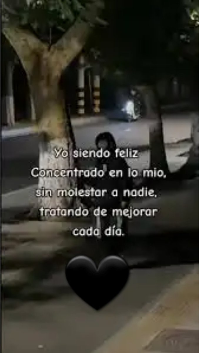 jitimiri's tweet image. B d.Feliz Miércoles!😘🖤