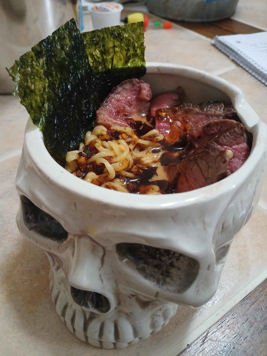 Chat am I wife material? 🤔