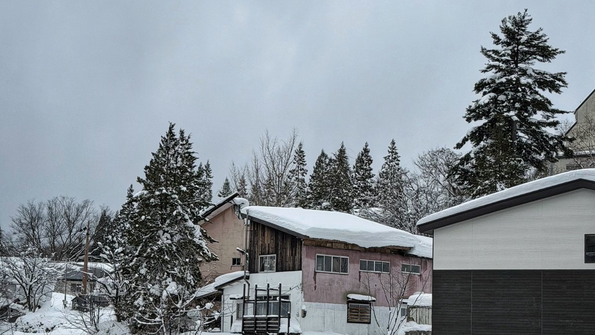 🇯🇵เดือนที่แล้วไปญี่ปุ่นศุกร์-อาทิตย์ เพราะไม่อยากลางาน

🔵ศุกร์บินไปโอซาก้า 
🟣เสาร์เช้าบินโอซาก้า-เซนได ต่อบัสไป Zao Onsen , Yamagata,วัด Yamadera กลับเซนไดค่ำๆมากินลิ้นวัวย่าง-ช็อปของฝาก
🔴อาทิตย์เที่ยงบินกลับ

ค่าเครื่องหมดไป 8 พันกว่าๆ คุ้มมาก ไว้จะมาเรียบเรียงบอกวิธีนะ ☺️