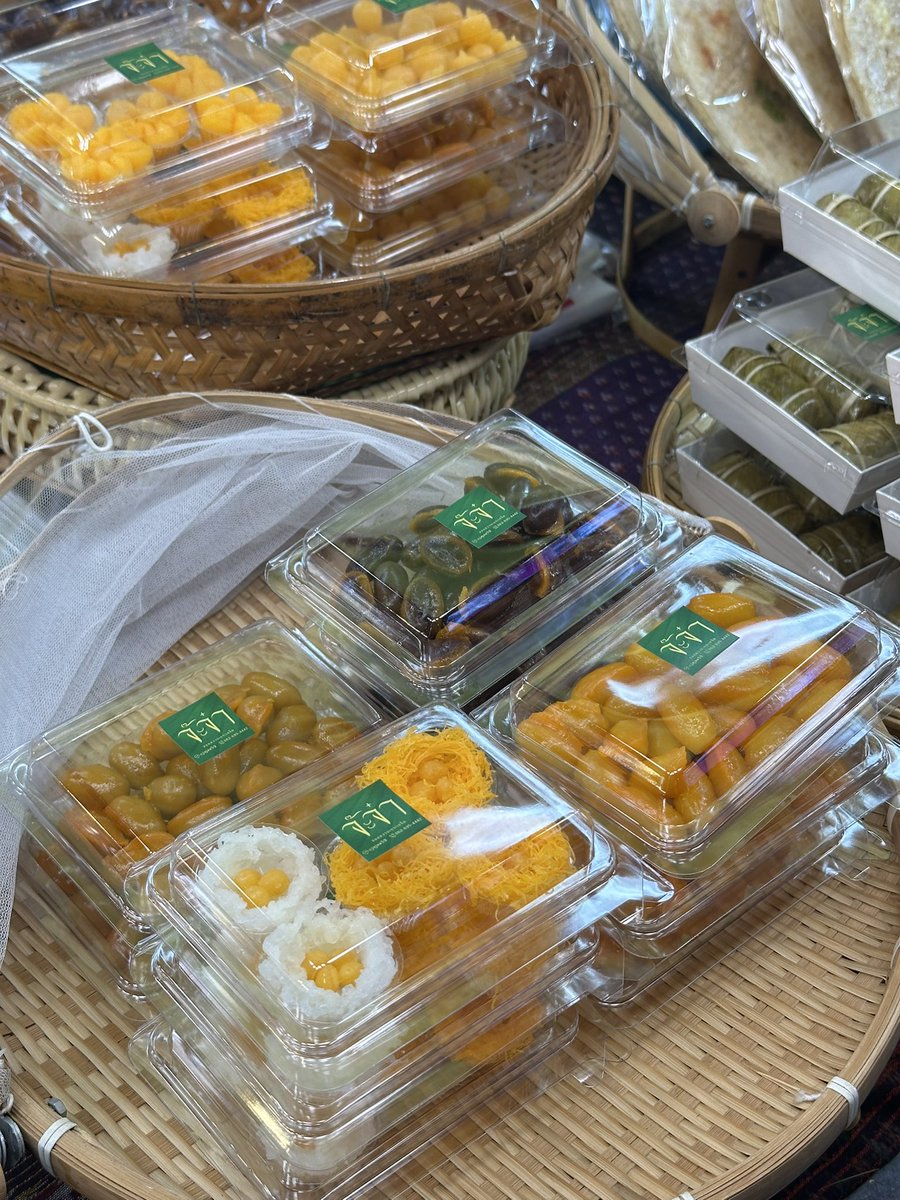 jajaakanomwhan's tweet image. ลูกค้าจำร้านได้หลายคนเลย คอมพลีสที่มาออกบูธแล้ว😭