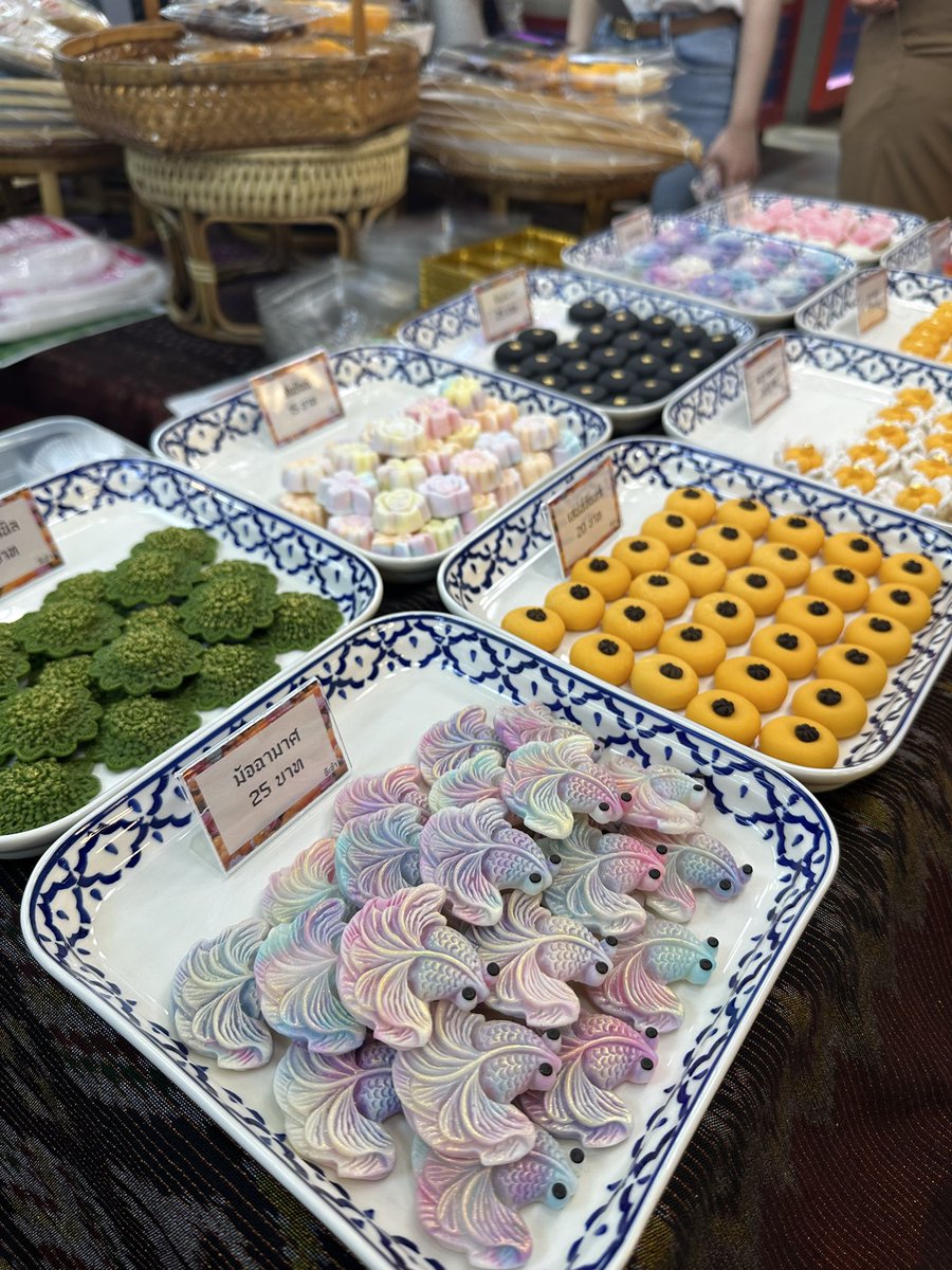 jajaakanomwhan's tweet image. ลูกค้าจำร้านได้หลายคนเลย คอมพลีสที่มาออกบูธแล้ว😭