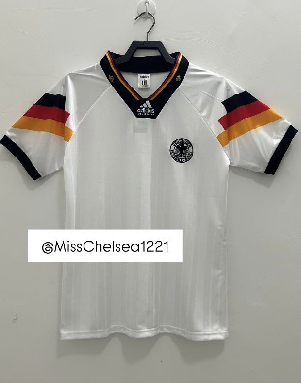 MissChelsea1221's tweet photo. Naomba Mshow #Love kwa Repost🙏😍

👉Size S_______2XL
👉Bei jezi za zamani(Vintage) 35,000/=

https://t.co/ngKKMdAx6O
Au 0714336827

👉Duka lipo kariakoo.Pia tunatuma NCHI NZIMA https://t.co/xPElOTSxTu