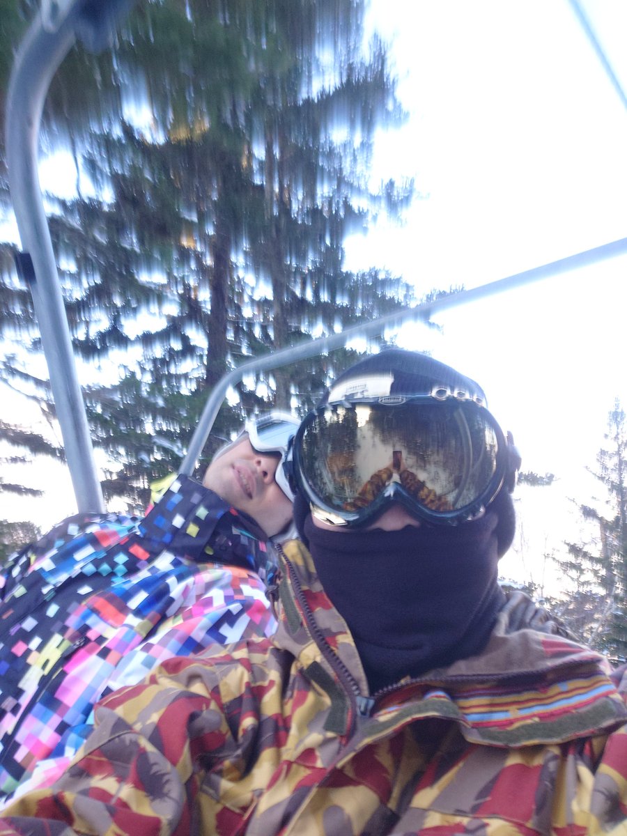 burning00's tweet image. ⛷️