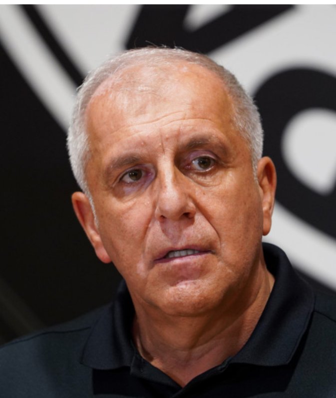 *Пејашин Рововски tweet media