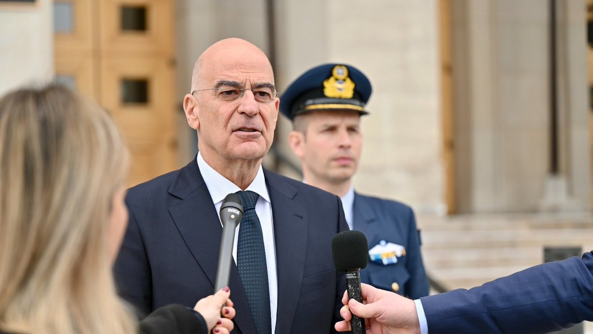 Σε εγκάρδιο κλίμα η συνάντησή μου με τον Υπουργό Πολέμου των ΗΠΑ <a href="/PeteHegseth/">Pete Hegseth</a> στο αμερικανικό Πεντάγωνο <a href="/DeptofWar/">Department of War 🇺🇸</a>, στην Ουάσιγκτον. 

Επιβεβαιώθηκαν η δυναμική των ισχυρών αμυντικών στρατηγικών σχέσεων και η κοινή βούληση για περαιτέρω ενδυνάμωση τους. Απηύθυνα πρόσκληση στον