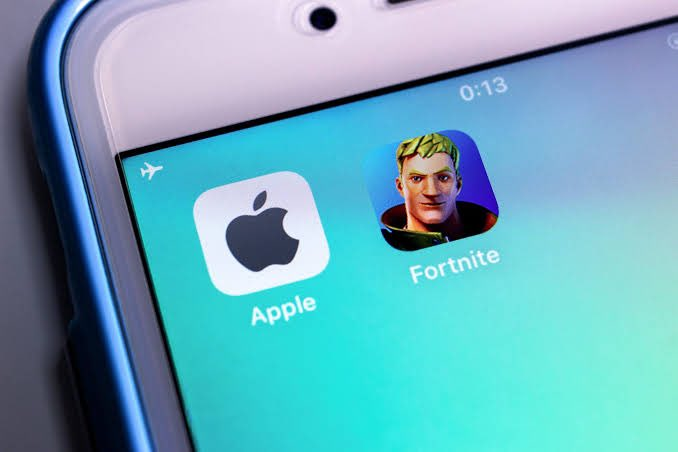 fn_greenfox's tweet photo. ▰▰ #フォートナイト // モバイル版 (iOS) ▰▰

日本での「iOS版フォートナイト」は、2026年3月に復活予定！
