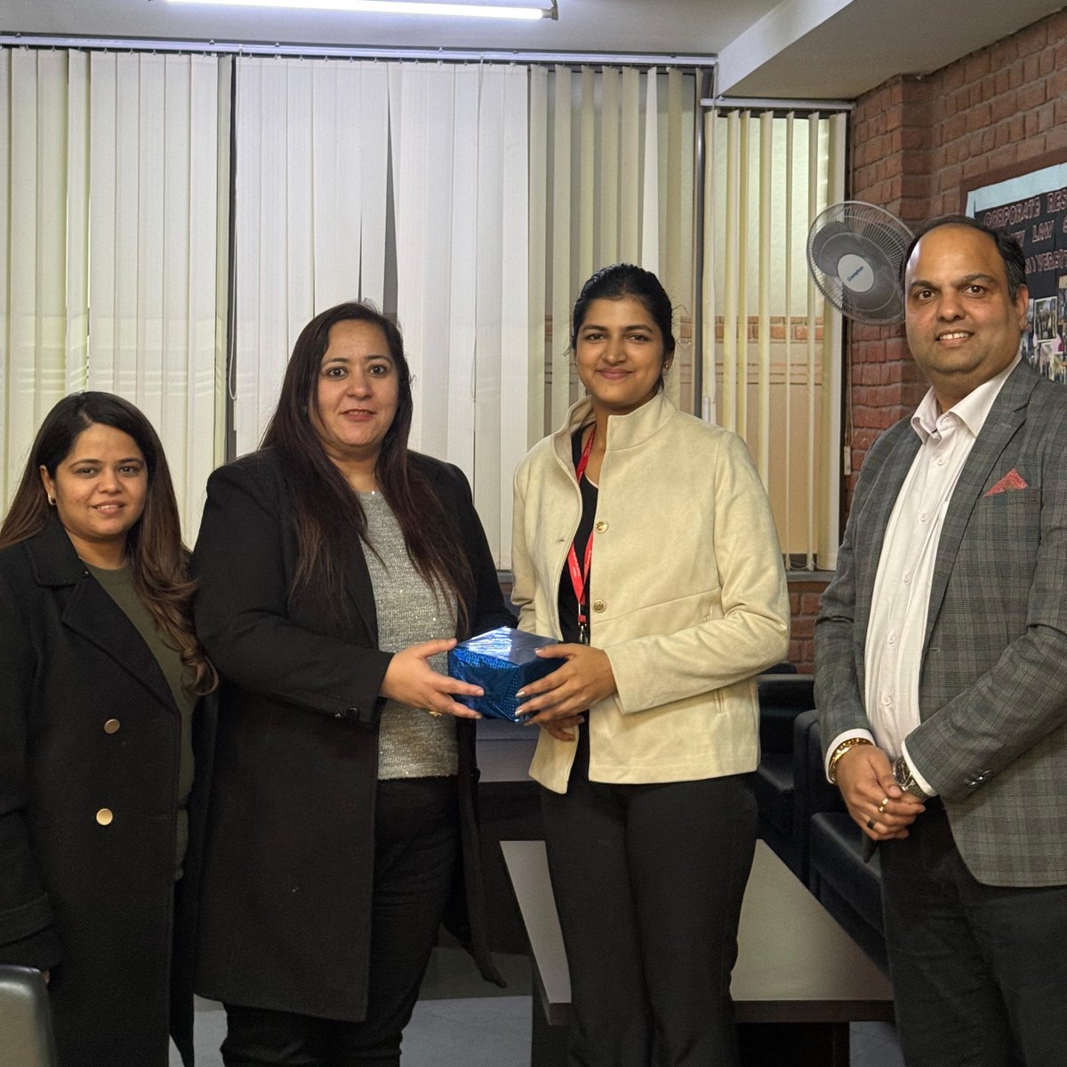 crc_alsn's tweet photo. CRC, Amity Law School Noida, successfully conducted the Tech Mahindra placement drive. Grateful to the Tech Mahindra team for the opportunity and collaboration in connecting students with industry roles.
#CRC #ALSN #LawStudents #Placements https://t.co/DuO7gxHjgw