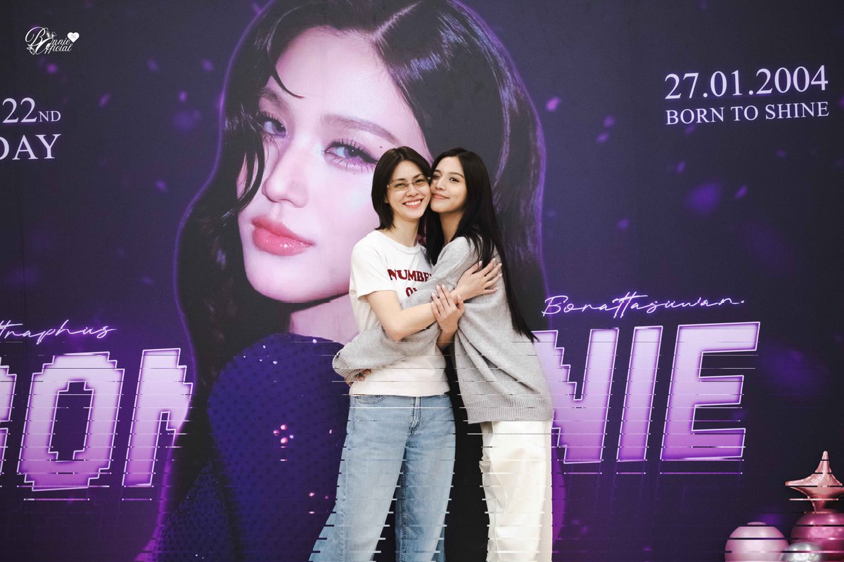 sunset__0411's tweet image. Always here with you in every season 🧡💜

#emiamily #beonnnie 
#เอมี่บอนนี่ #EmiBonnie