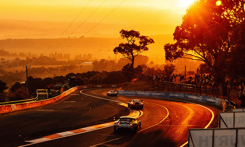 sportscar365's tweet photo. 🦘 FULL BATHURST ENTRY: A final 35-car entry list has been announced for the @Bathurst12hour, including an additional lineup that will fight for overall honors in the @IntercontGTC season opener.

➡️ https://t.co/X8zzNURjng #IGTC https://t.co/0nukEBINOB