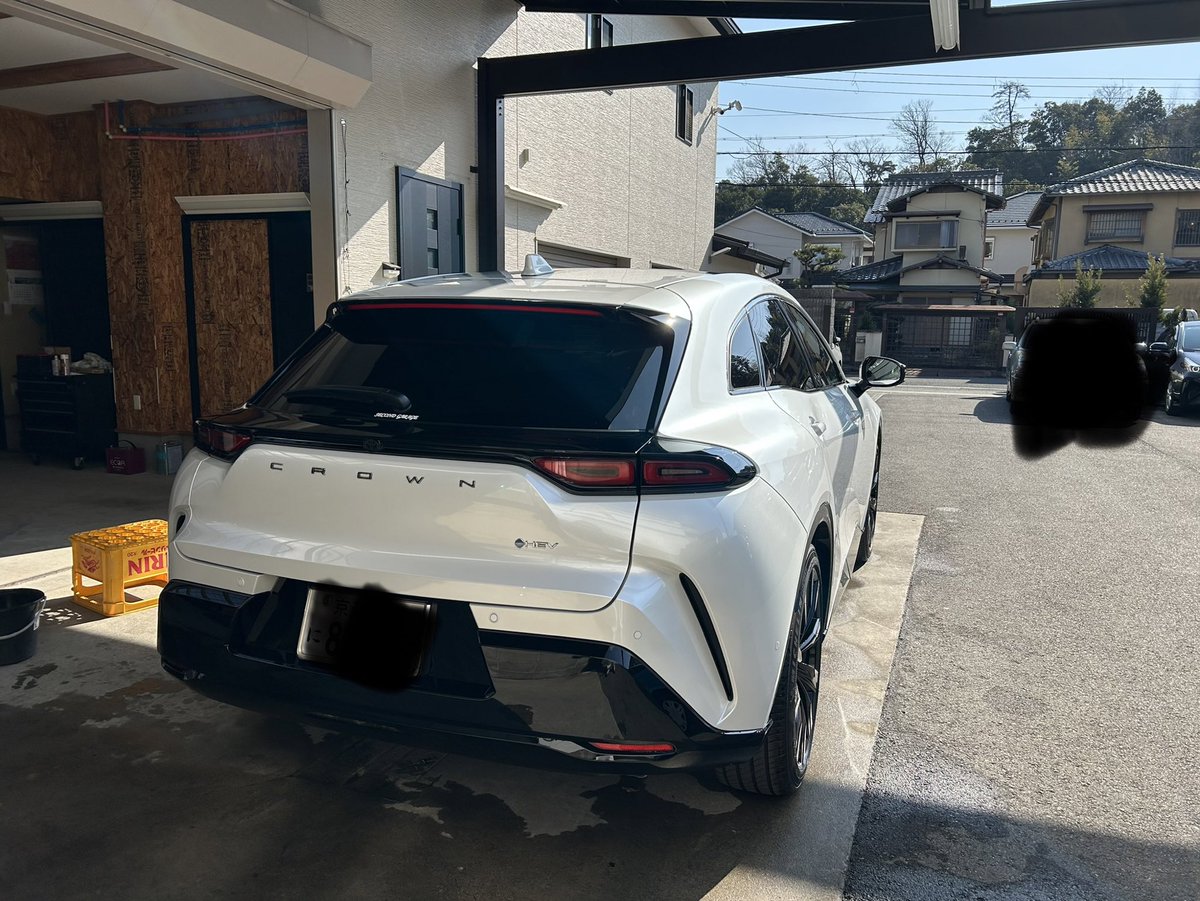 godvoxy0324's tweet photo. クラウンスポーツ納車しました♪ https://t.co/QGmjXtfzYn