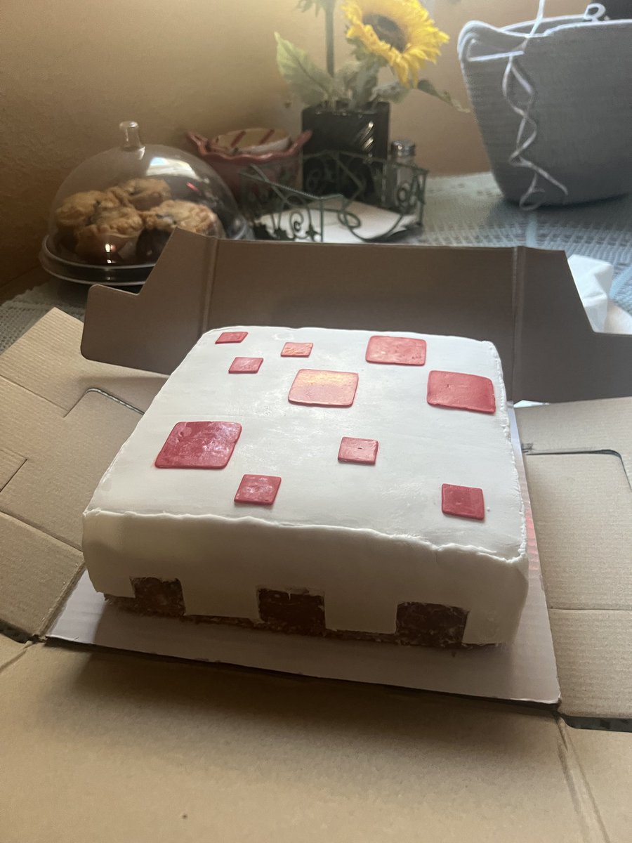 🍂FALLEVELYNN tweet media