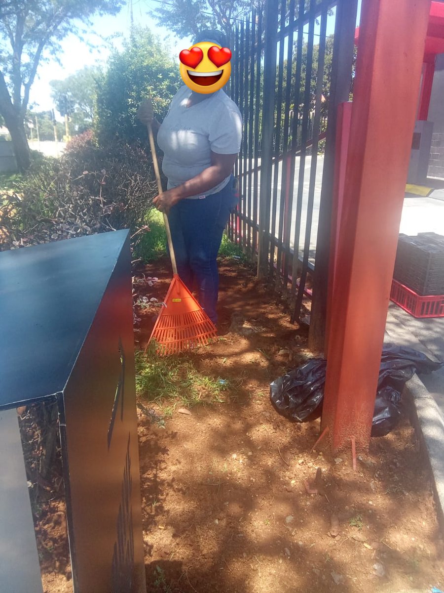 Vho Sinomboro tweet media