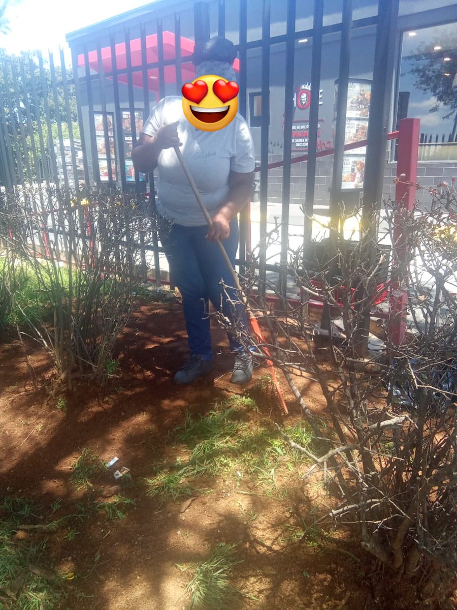 Vho Sinomboro tweet media