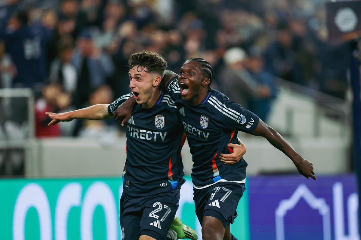 GolazoAmerica's tweet photo. San Diego FC's goalscorers in their 4-1 win over Pumas in the Concacaf Champions Cup:

Manu Duah - 20 years old
David Vazquez - 19 years old
Alex Mighten - 23 years old
Luca Bombino - 19 years old

All within 17 minutes. Youngin's taking over 😤 https://t.co/XtYgmQbVmp