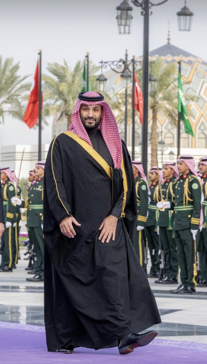 سمو ولي العهد… قائد المرحلة وصانع المستقبل. برؤية طموحة وعمل لا يلين٫يمضي بالوطن نحو مجده المستحق. حفظه الله ووفقه. 🤍🇸🇦
 #محمد_بن_سلمان