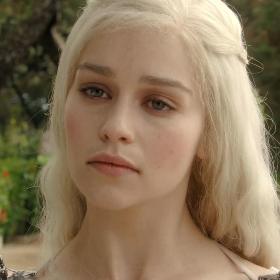 fkadaenerys's tweet image. the most beautiful fantasy girls ever