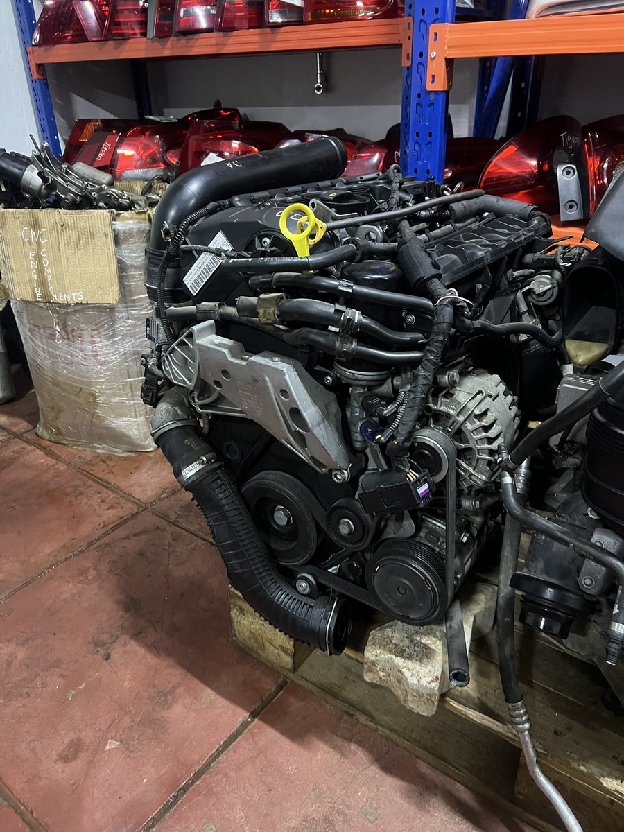 ken_direct's tweet photo. At our local store we have this CDA engine that’s well known to the VW family. It’s a 1.8L, inline - 4 turbocharged petrol engine that’s low mileage. This engine is good for daily drive and hence its compatibility is versatile for various models. Reach us out and acquire it. https://t.co/6Pnb7DD6uT