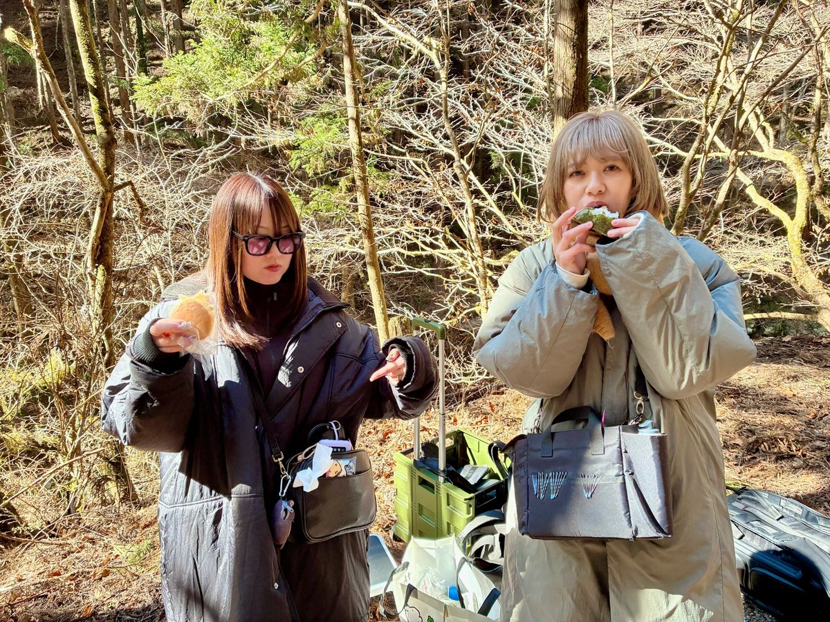 sugimotolalala's tweet photo. 早朝から撮影であった！
素晴らしい映像がたくさん撮れたぞ
最強のチームだ〜！完成をお楽しみに！ https://t.co/8UjET7WTYu