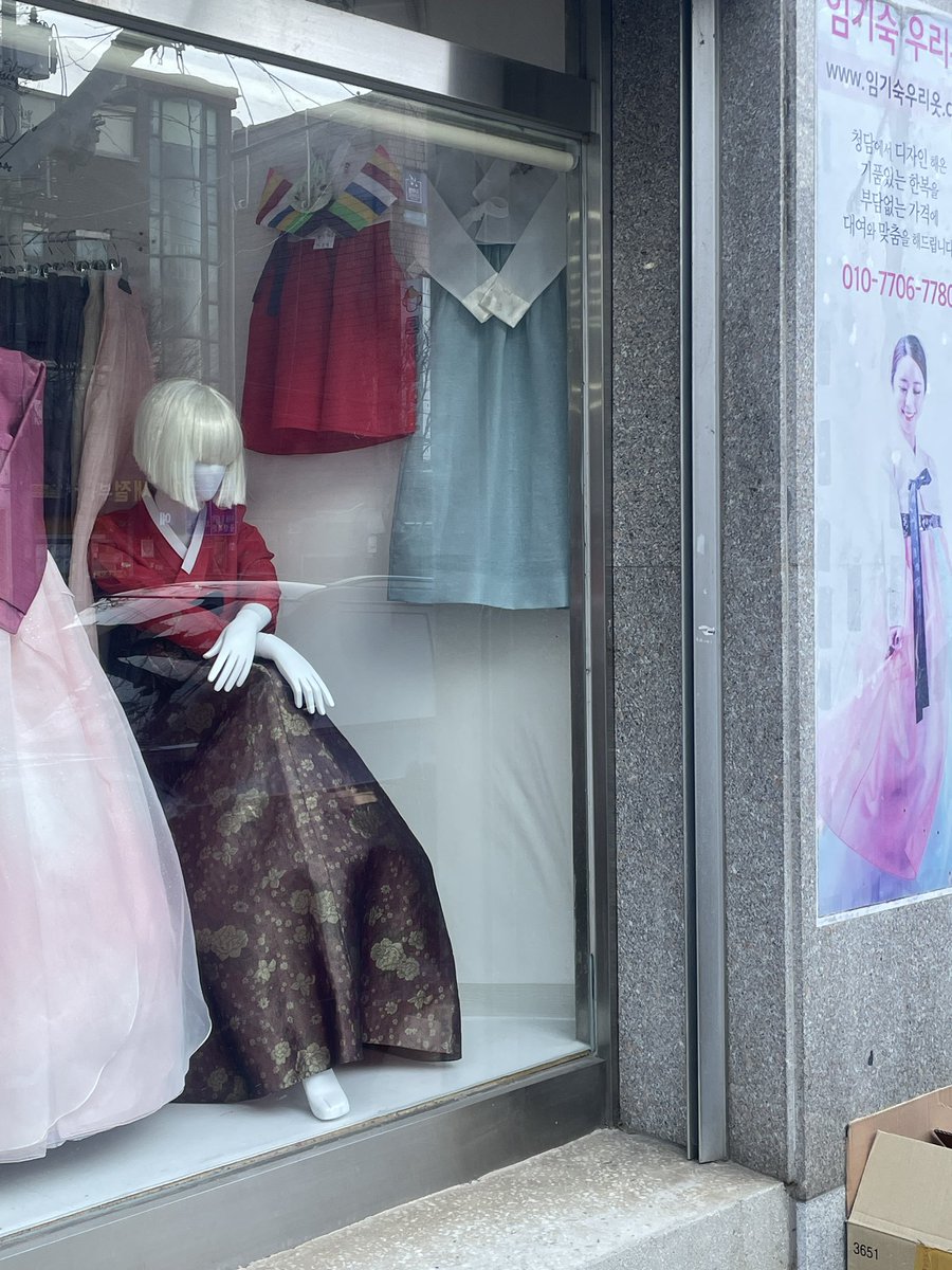 2daplay's tweet image. 오늘 멋있는 아가씨 봄