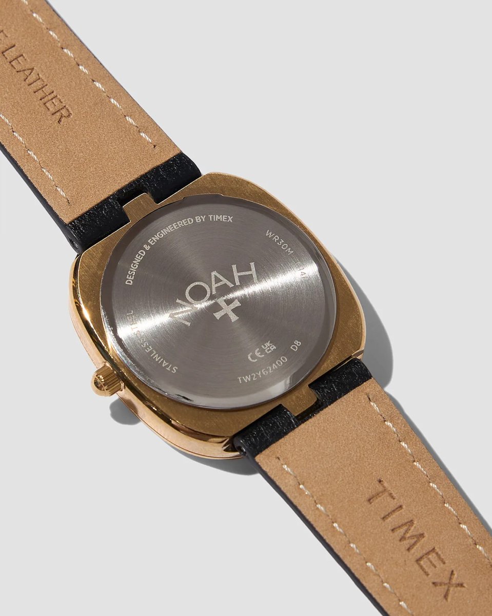 4AAAAart's tweet photo. Timex x Noah Oval Moon Phase Watch*

An affordable Dress watch for your consideration* https://t.co/4MMUlhSks2