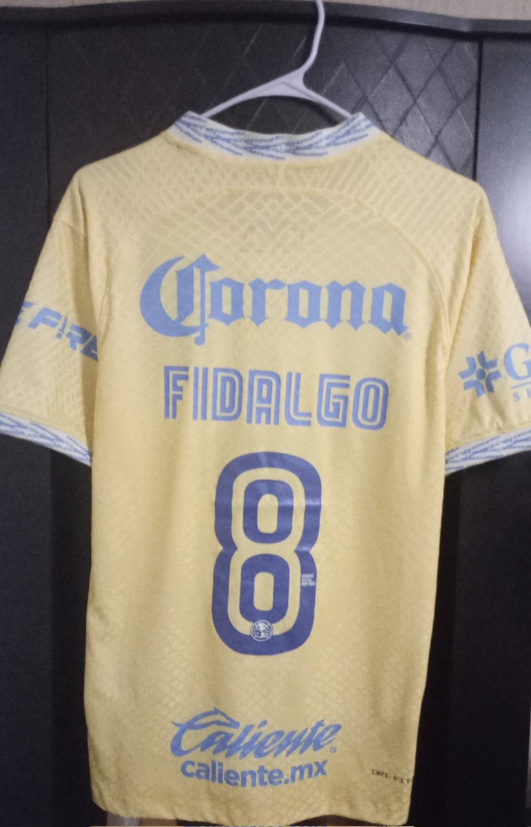 DanielFalc45306's tweet photo. Siempre en mi corazón aguila estarás manguito Fidalgo 8🦅❤️🪄🎩👑 https://t.co/DexuglFbGW