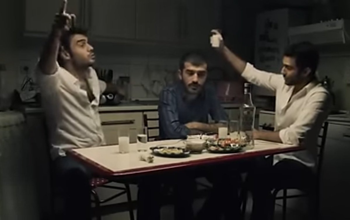 Şu  şekil açıyoruz müziği