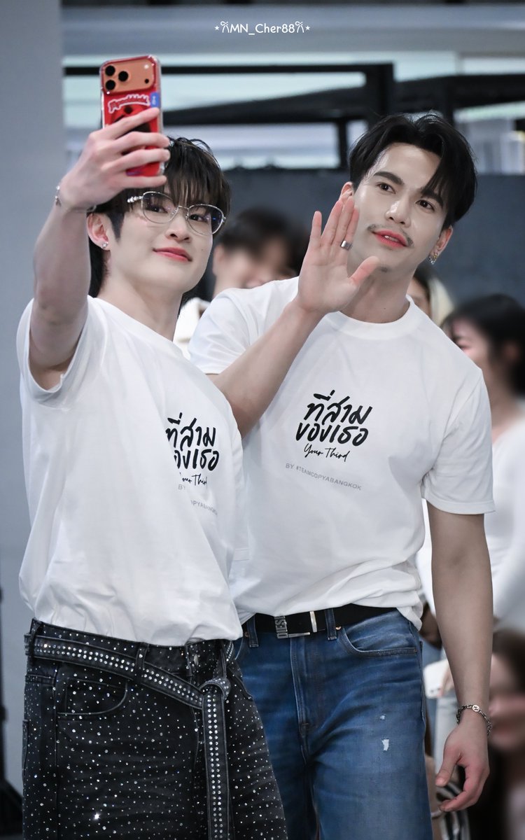 🦖------------------------------------🍼
290126 #COPYASERIES2026
#COPYAOPENHOUSE2026
MAXNAT WITH YOUR THIRD
😘🫶👋
#mmaxmax #natasitt #maxnat
🦖------------------------------------🍼