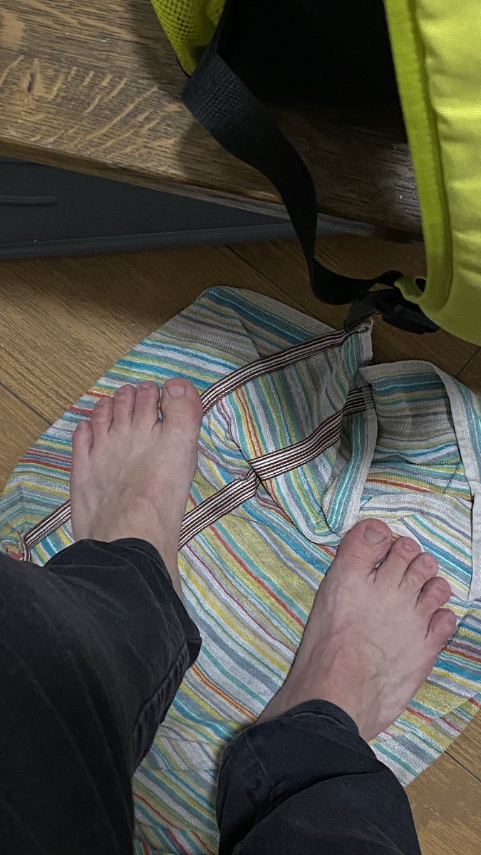foot_like_pride's tweet photo. #onlyfeet #feet #toes #soles #malefeet #fetish #barefoot #barefootlife #barefootvibes #footfetish #malefootfetish #barefeet #feetpics #toeporn #solesofinstagram #feetlover #instafeet #dirtyfeet #naturalfeet #realfeet #footcontent #feetworld #barefootmoment #casualfeet #aftergym https://t.co/RATLK1jksy