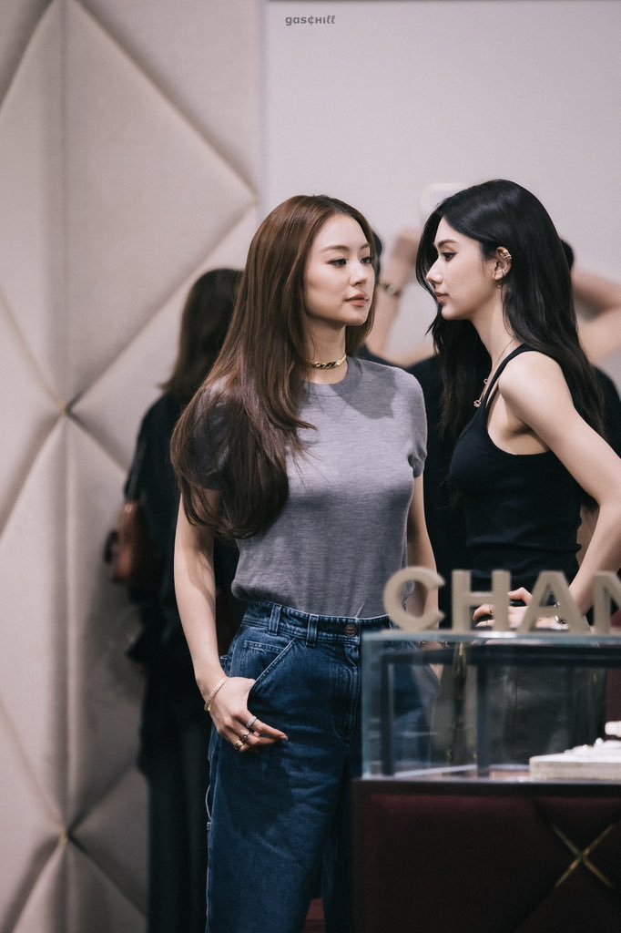 LenaMiuTH's tweet image. ส่งท้าย 1 ชม. 10นาทีด้วยการเช็คประชากรหน่อยค้าบบบบ

1 Comment 
1 Retweet 
1 like 

LENAMIU COCO CRUSH CHANEL
#CHANELxLenaMiu