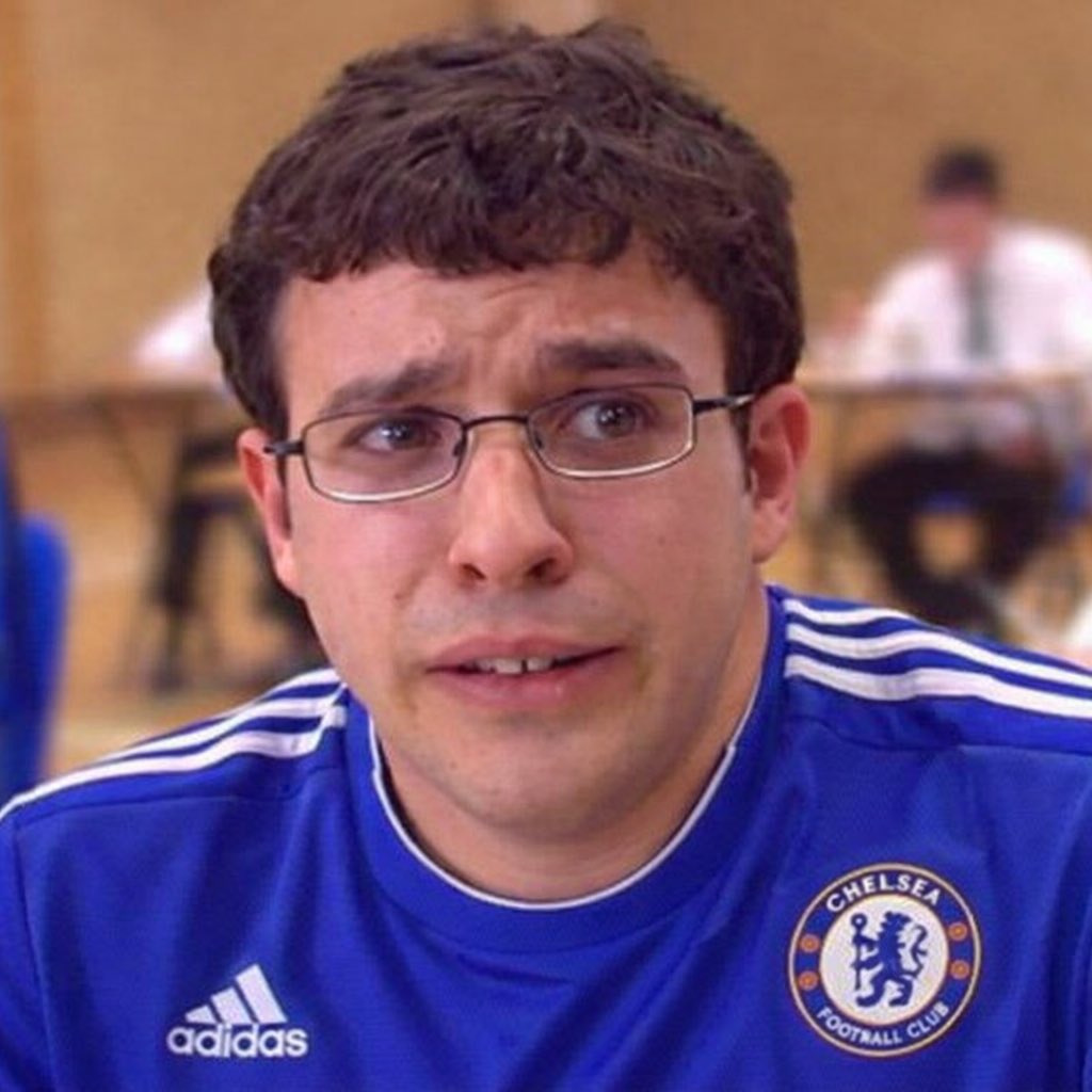 TheGunnerNick's tweet image. Liam Rosenior realising he needs to win at our house. #Poogate