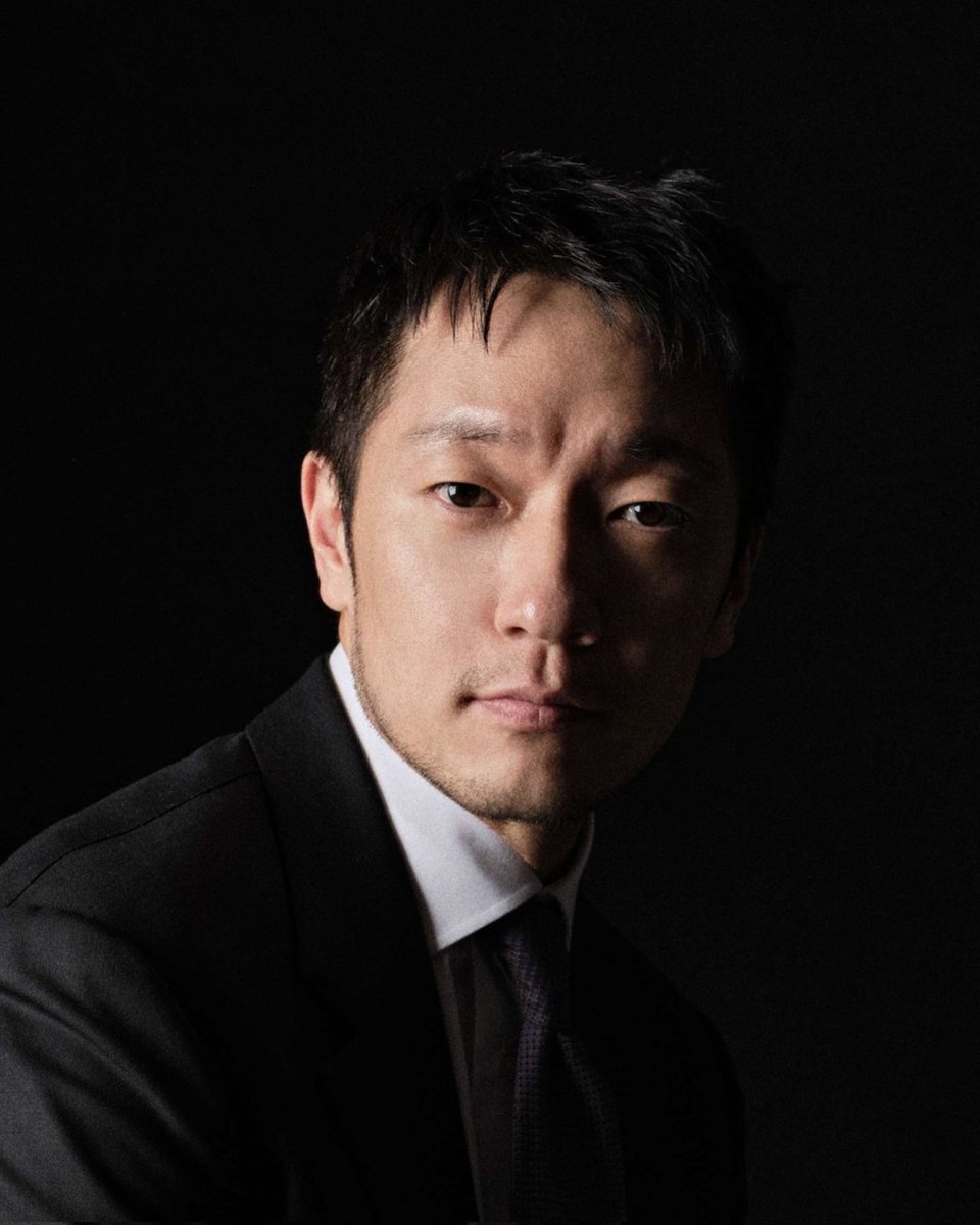 포털사이트 석구 프로필 사진
다 바꼈다~🤭🤭🤭
프로필 사진 크게 보니까
더더더 멋지네😍😍😍

#손석구 #sonsukku