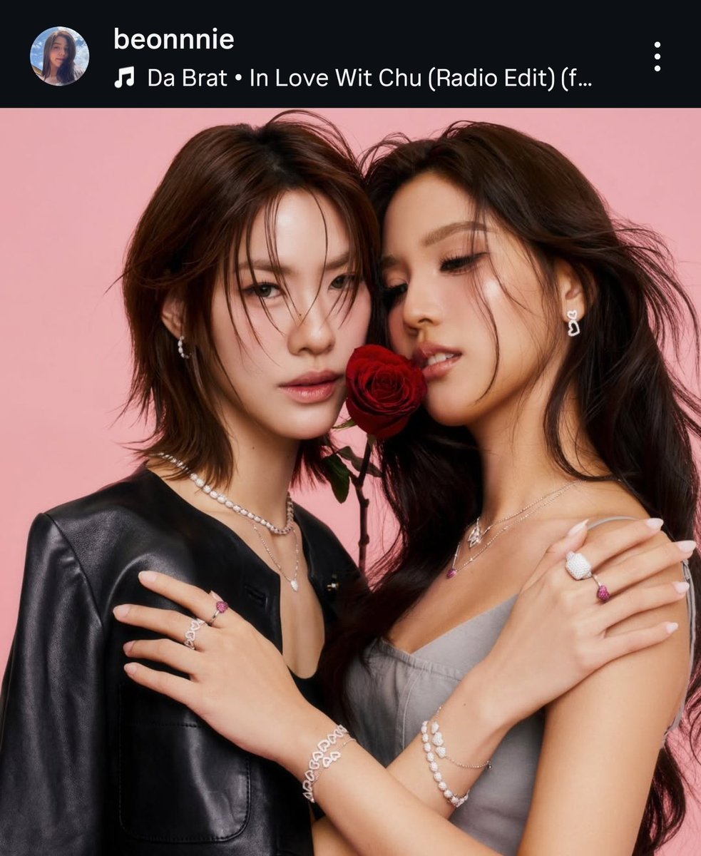 widwnnyj's tweet image. yeah the song selection makes sense

#emibonnie #เอมี่บอนนี่