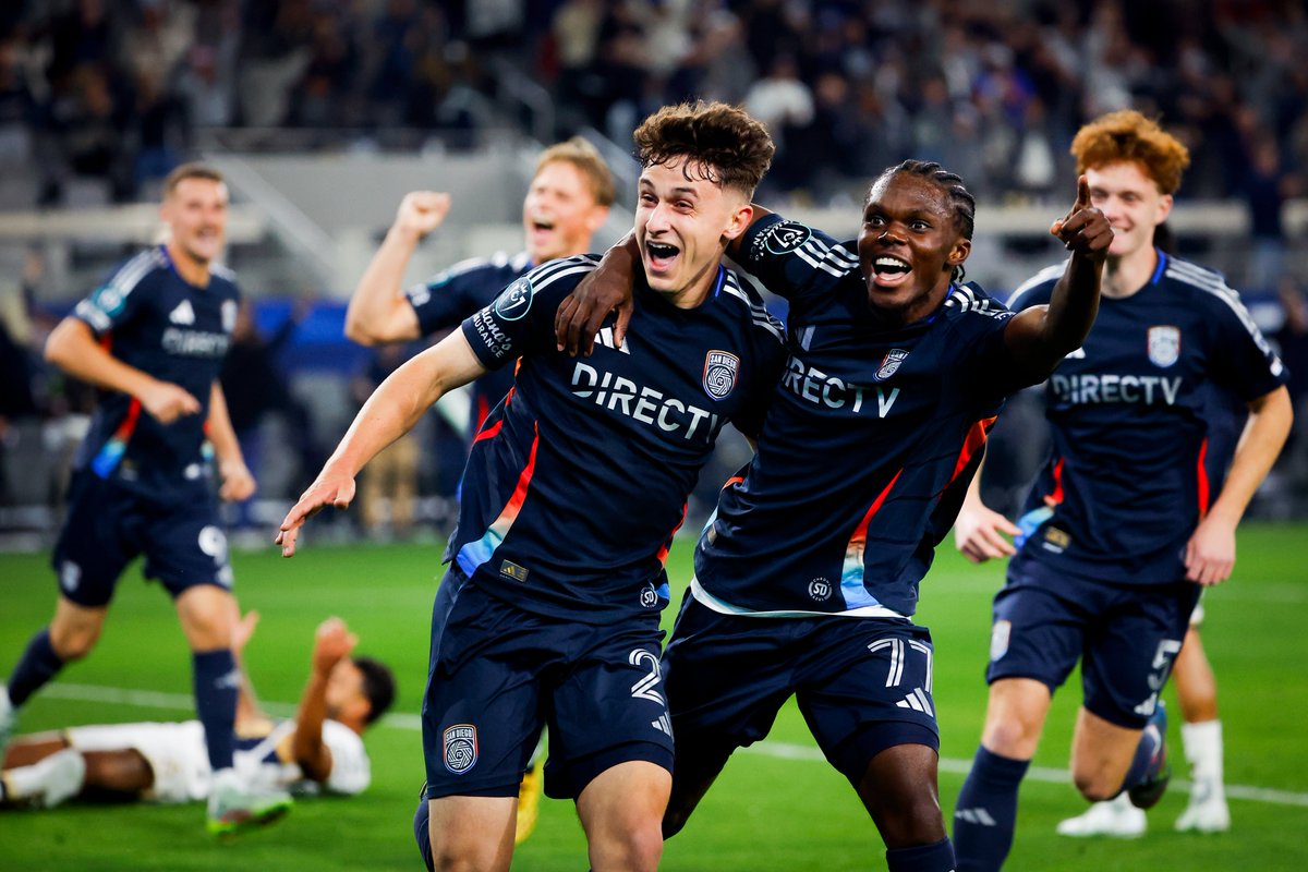 Meg McLaughlin tweet media